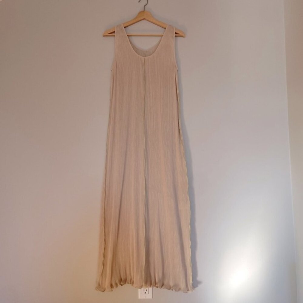 NEW Toteme Plisse Crinkled Scoop-Neck Maxi Dress in Cream Beige | size 32 / US 0 - Picture 7 of 14